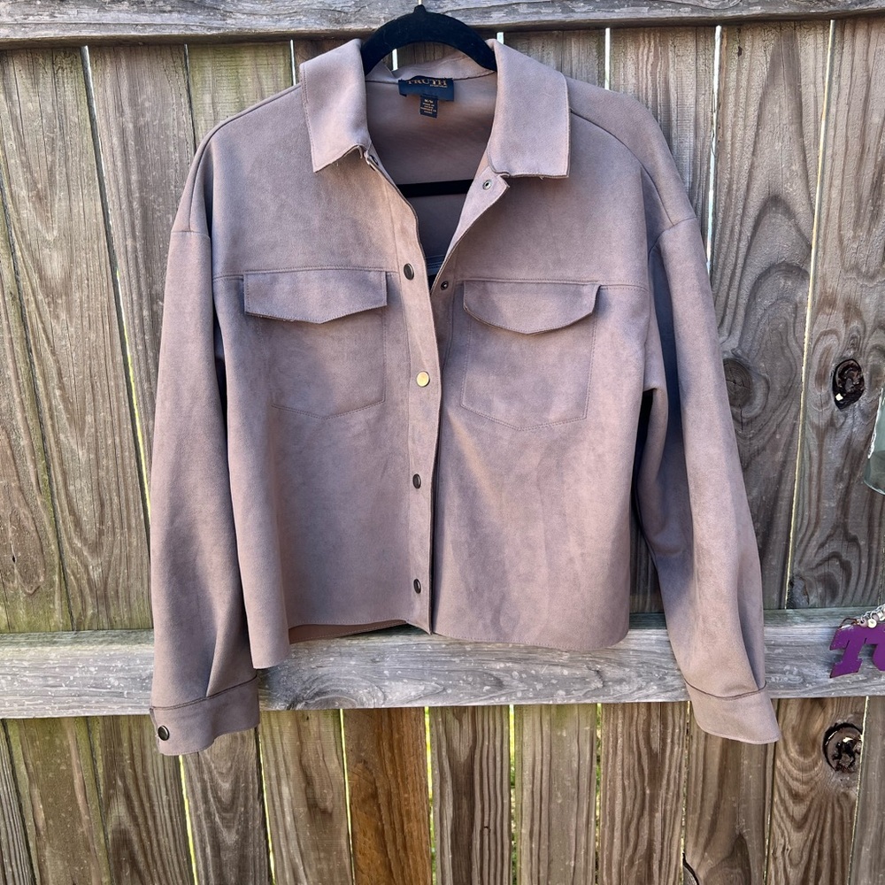 👗Truth by republic vegan faux leather Women's Brown cropped Jacket